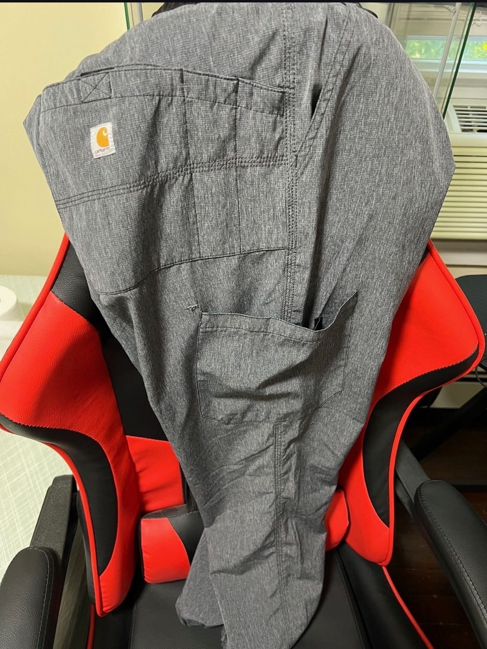 Carhartt Men’s Gray Short Sleeve V-Neck scrubs medium - Picture 3 of 4